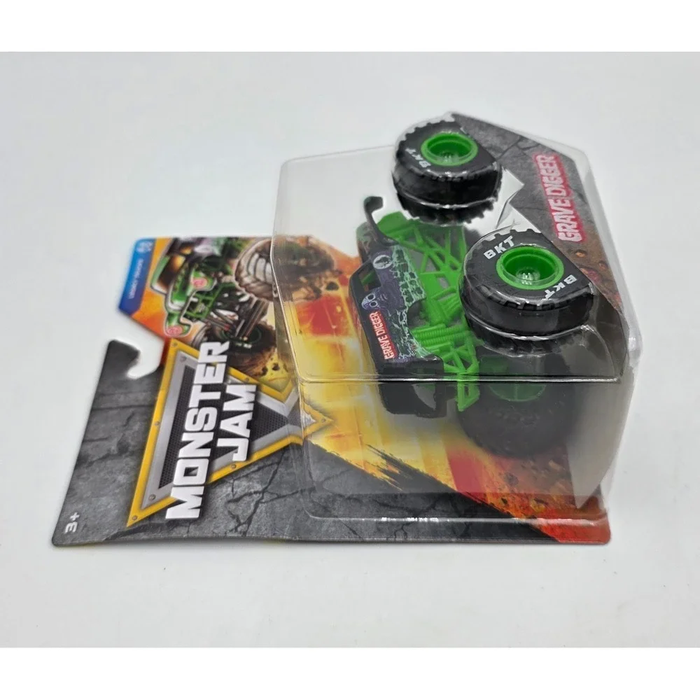 Monster Jam 2026 1:64 Grave Digger Die-Cast Monster Truck Series 45‎ Legacy